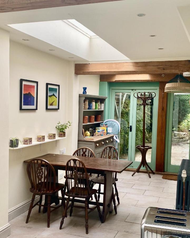 The Dragonfly Bnb, Glastonbury Eksteriør bilde