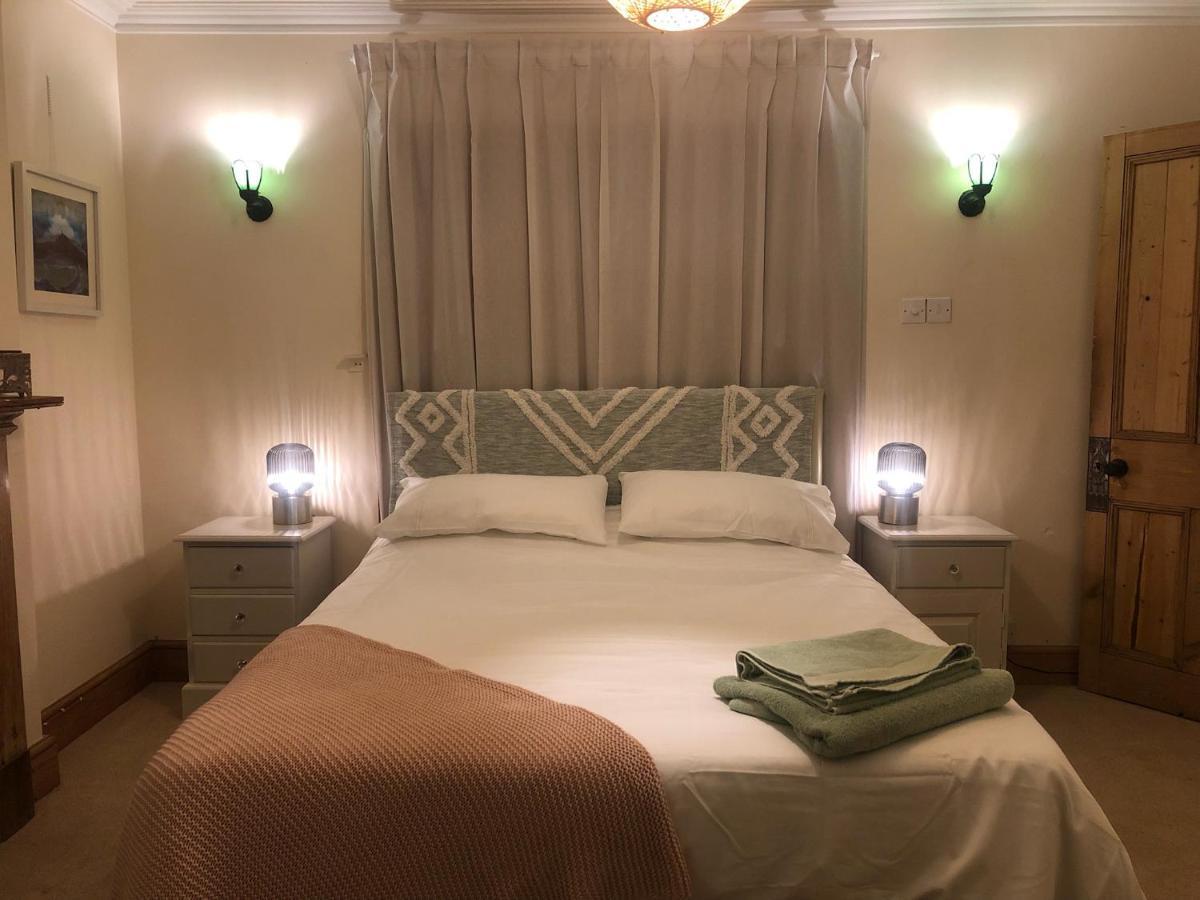The Dragonfly Bnb, Glastonbury Eksteriør bilde
