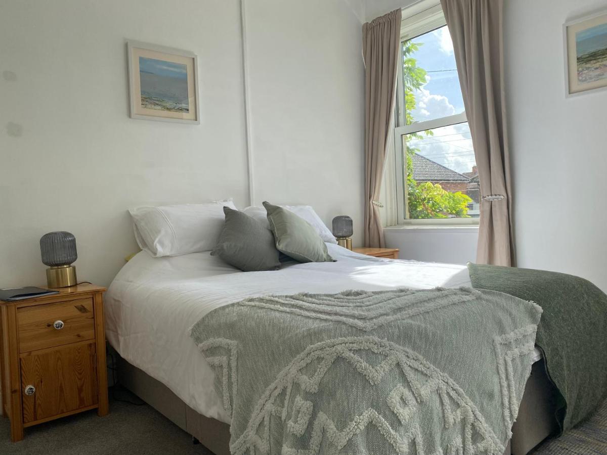 The Dragonfly Bnb, Glastonbury Eksteriør bilde
