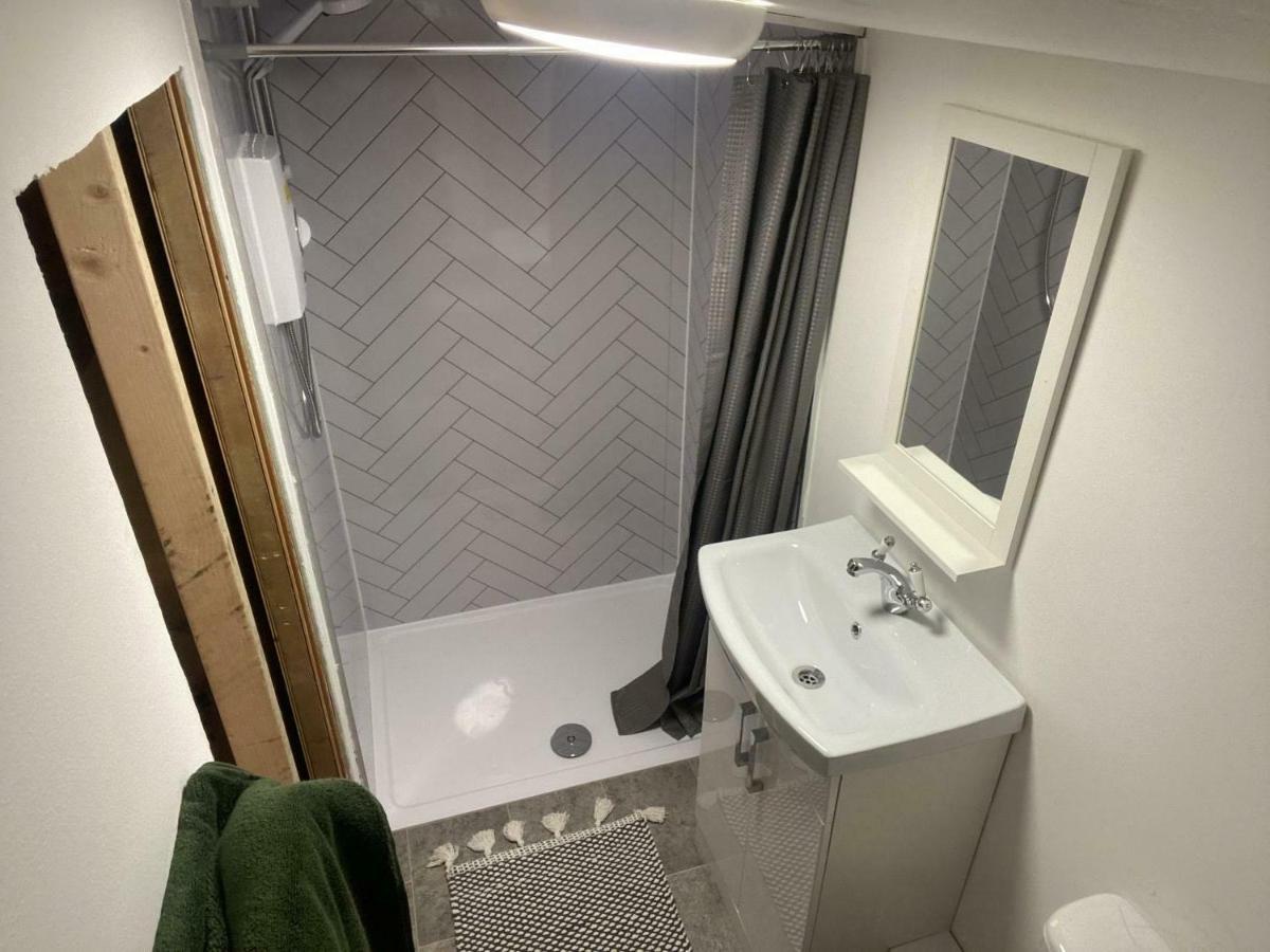 The Dragonfly Bnb, Glastonbury Eksteriør bilde