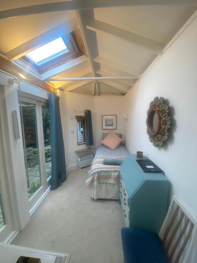 The Dragonfly Bnb, Glastonbury Eksteriør bilde